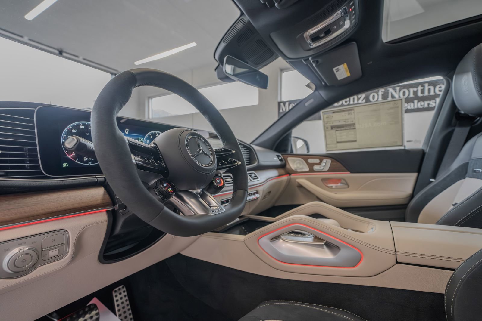 New 2026 Mercedes-Benz GLE 53 AMG 4MATIC Coupe image 6