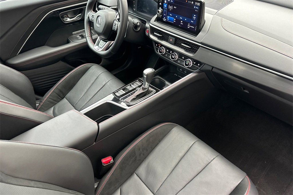 Certified 2025 Acura ADX A-Spec image 17