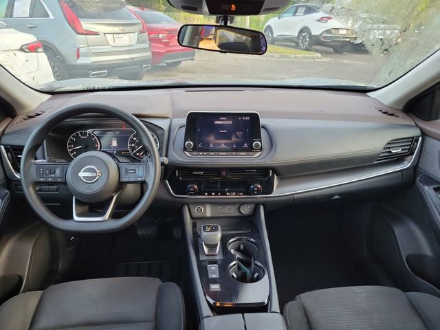 Used 2023 Nissan Rogue SV image 27