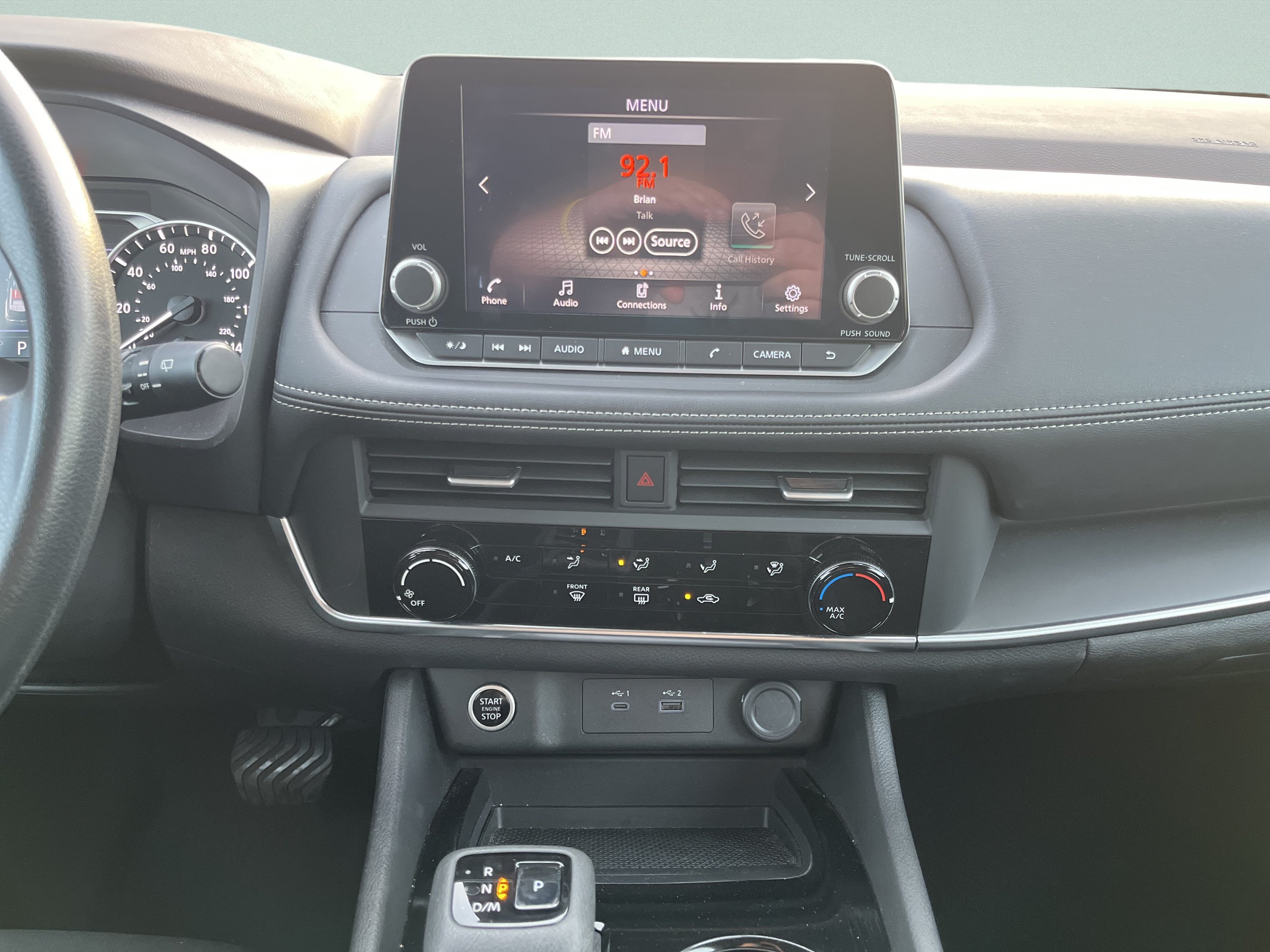 Used 2023 Nissan Rogue S AWD/4WD image 25