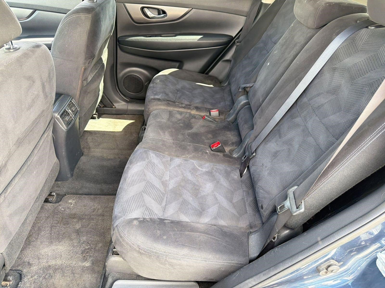 Used 2015 Nissan Rogue SV image 15