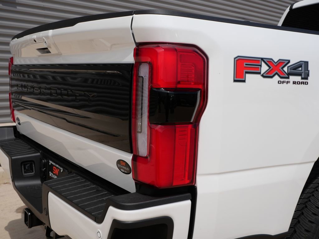 New 2026 Ford F350 Platinum w/ FX4 Off-Road Package AWD/4WD image 10