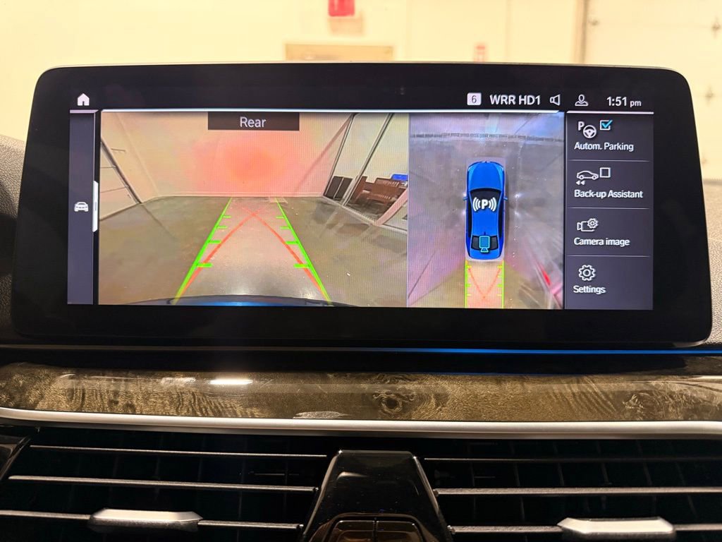 Used 2021 BMW 530e w/ M Sport Package RWD image 22