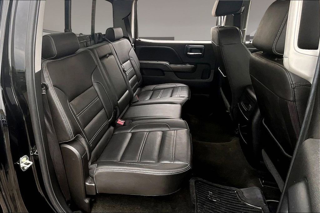 Used 2018 GMC Sierra 2500 Denali w/ Duramax Plus Package image 21
