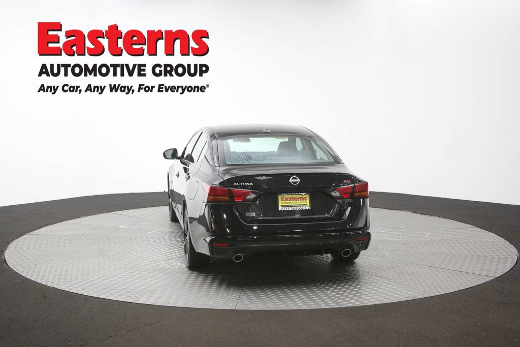 Used 2024 Nissan Altima 2.5 SR FWD image 37