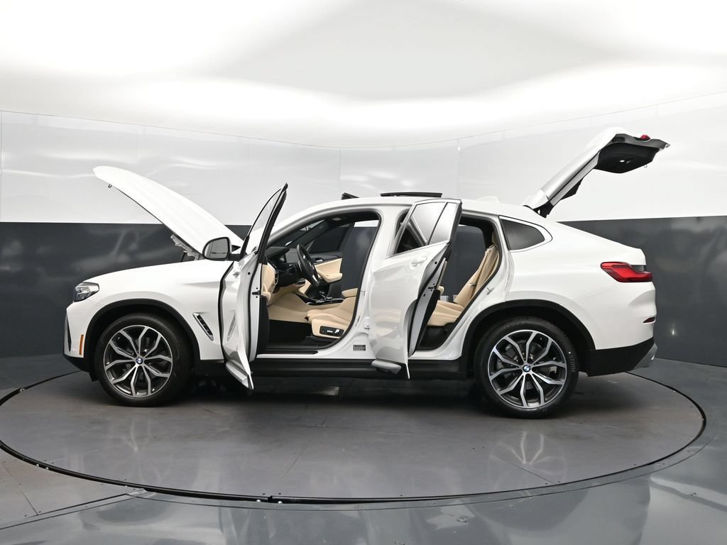 Used 2022 BMW X4 xDrive30i w/ Premium Package AWD/4WD image 46