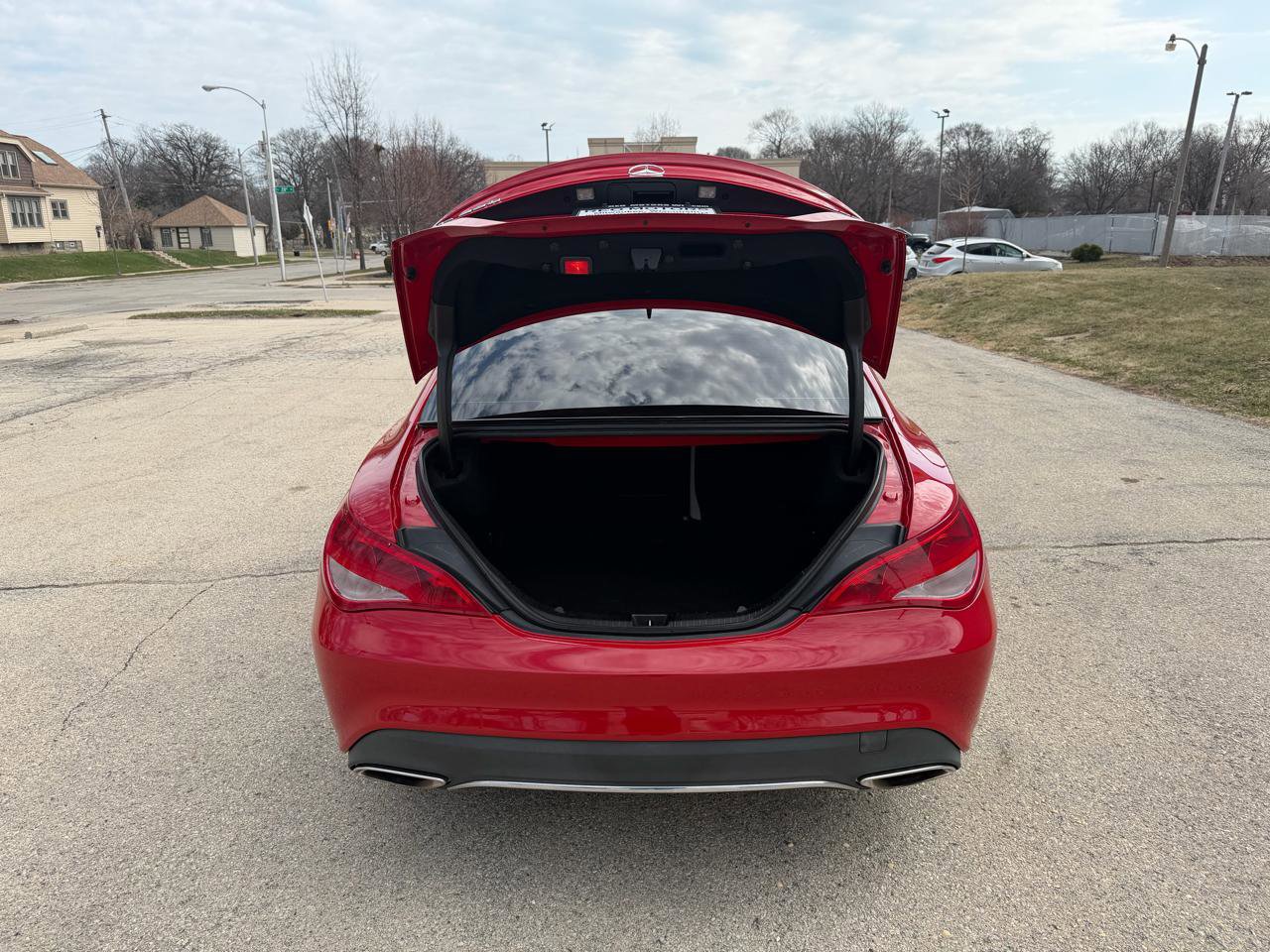 Used 2018 Mercedes-Benz CLA 250 4MATIC image 8