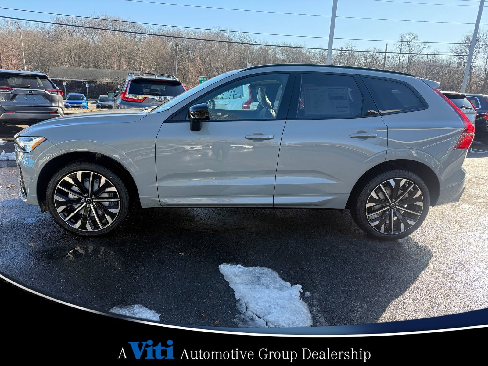 Used 2026 Volvo XC60 B5 Ultra w/ Protection Package Premier AWD/4WD image 5