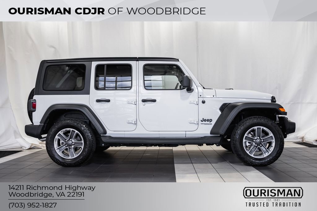 Used 2022 Jeep Wrangler Unlimited Sport image 3