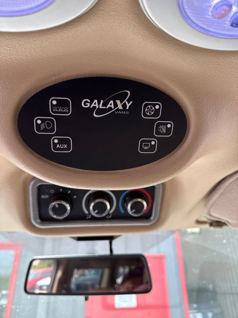 Used 2014 Chevrolet Express 1500 AWD image 59