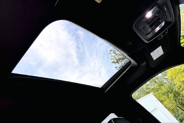 Certified 2026 GMC Sierra 2500 AT4X AWD/4WD image 17