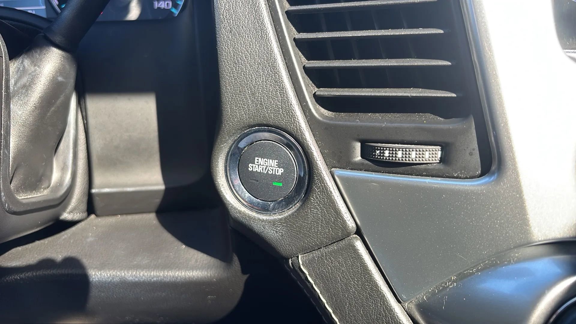 Used 2018 Chevrolet Tahoe Premier image 17