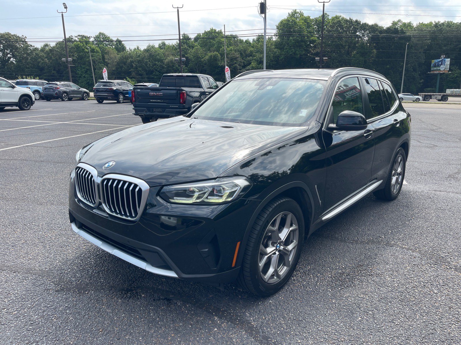 Used 2022 BMW X3 sDrive30i w/ Convenience Package RWD image 3