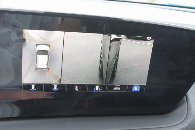 New 2026 Buick Encore GX Sport Touring w/ Experience Buick Package image 39