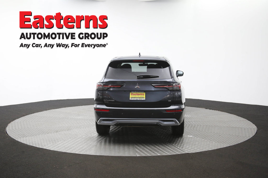 Used 2025 Mitsubishi Outlander SE FWD image 40
