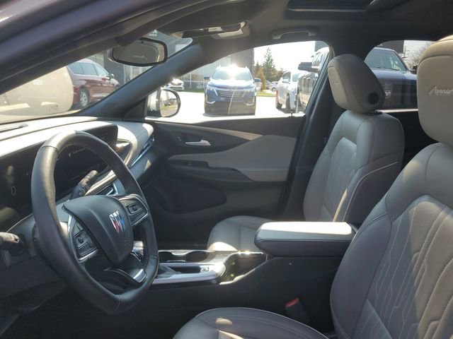 Certified 2025 Buick Envista Avenir image 17