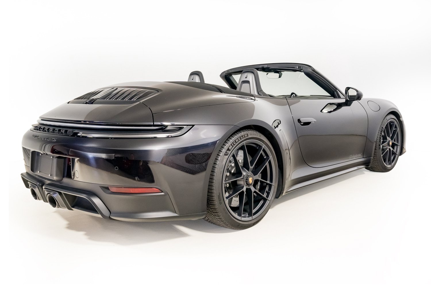 Used 2026 Porsche 911 Carrera 4 GTS AWD/4WD image 19