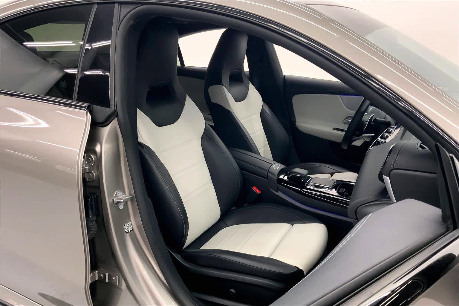 Certified 2020 Mercedes-Benz CLA 35 AMG 4MATIC image 11