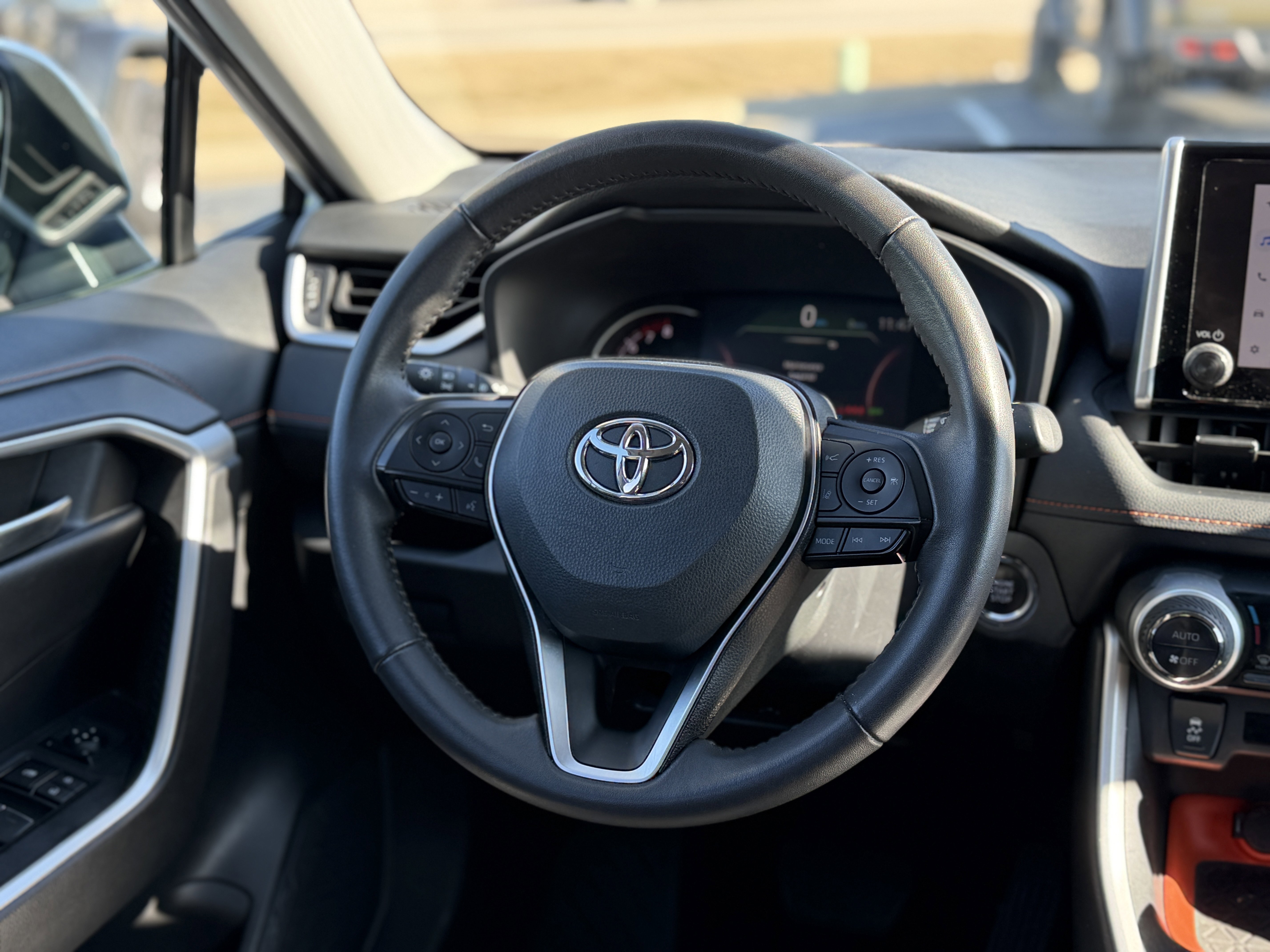 Used 2023 Toyota RAV4 Adventure image 13