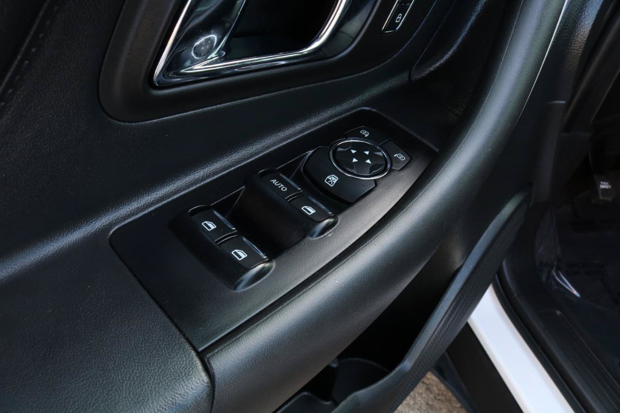 Used 2019 Ford Taurus SEL w/ Equipment Group 201A FWD image 20