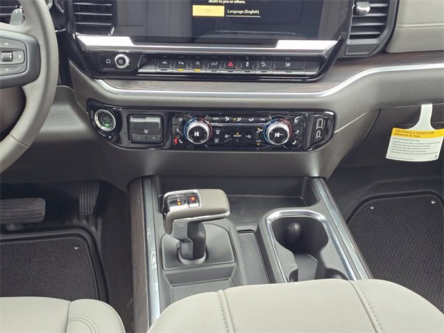 New 2026 GMC Sierra 1500 SLT image 16