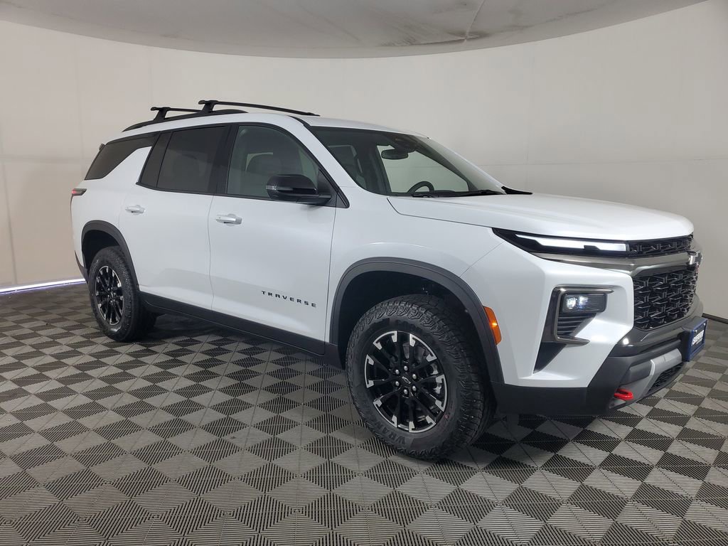 New 2026 Chevrolet Traverse Z71 image 2