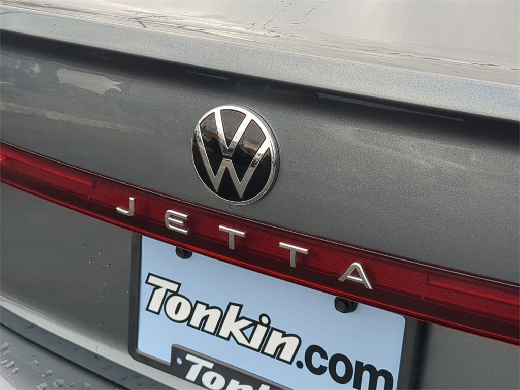 Used 2025 Volkswagen Jetta S image 25