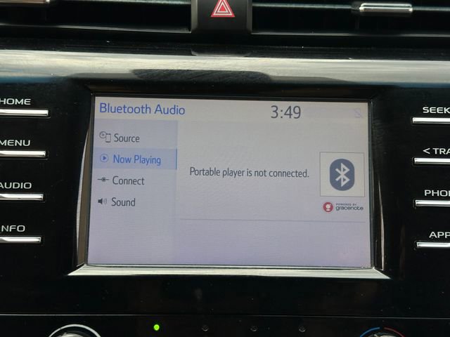 Used 2018 Toyota Camry L image 29