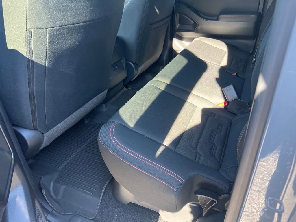 Used 2024 Nissan Frontier PRO-4X w/ Technology Package image 12