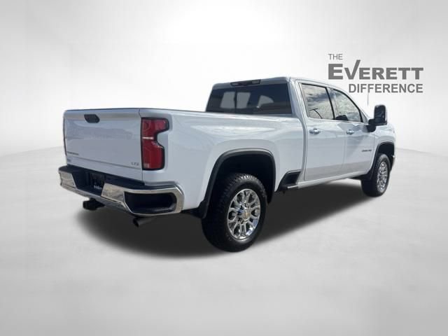 Used 2024 Chevrolet Silverado 2500 LTZ w/ LTZ Convenience Package image 12