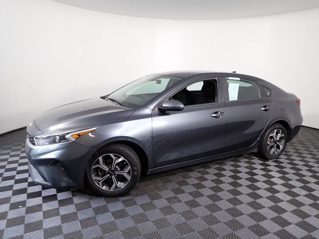 Used 2023 Kia Forte LXS FWD image 8