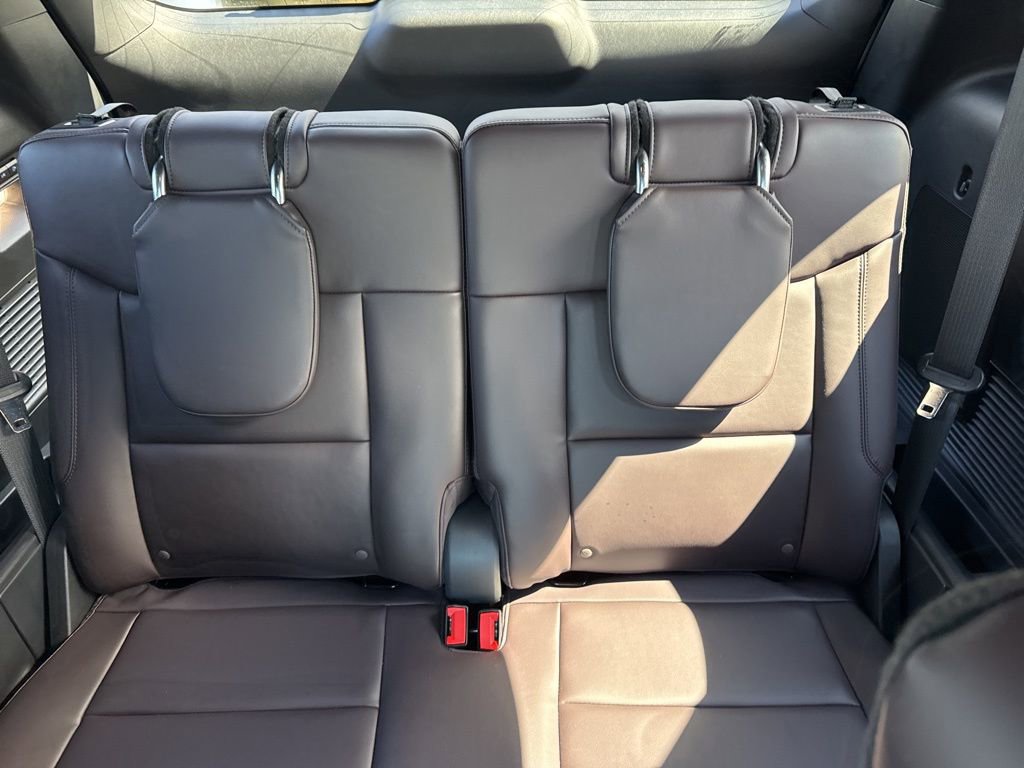 Used 2025 Ford Explorer Platinum w/ Ultimate Package image 20