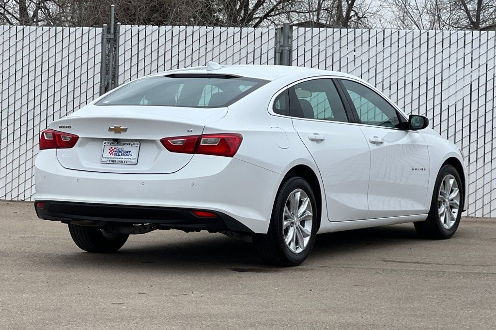Used 2024 Chevrolet Malibu LT image 4