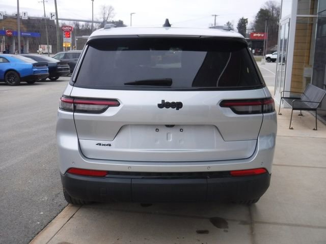 Certified 2023 Jeep Grand Cherokee L Laredo image 7