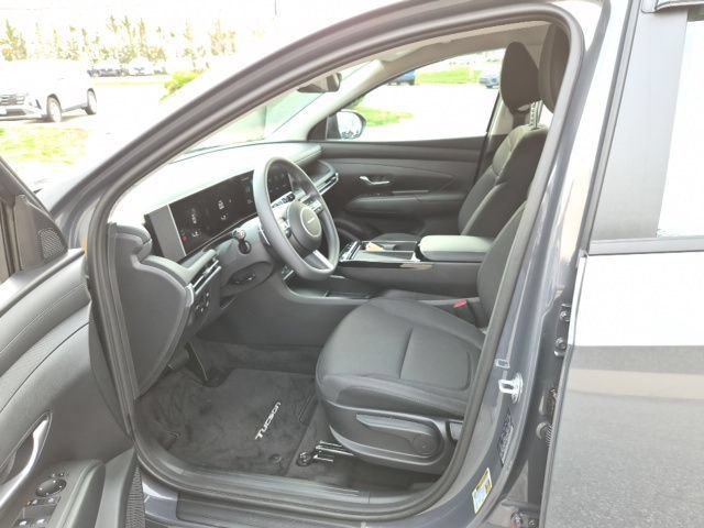 Used 2026 Hyundai Tucson Blue SE AWD/4WD image 14