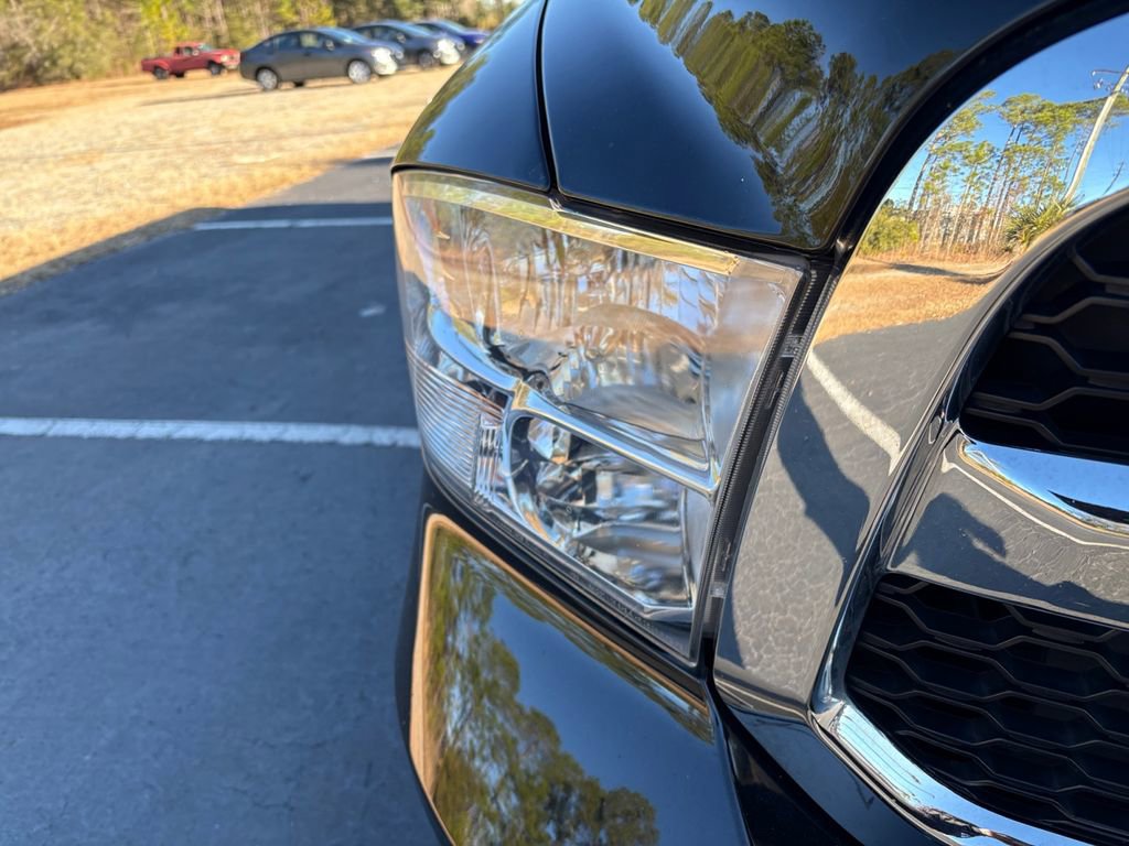 Used 2024 RAM 1500 Classic SLT image 24