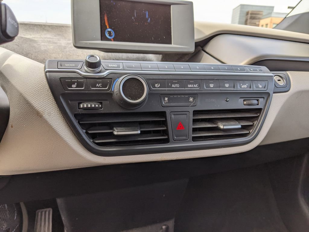 Used 2014 BMW i3 w/ Range Extender image 19