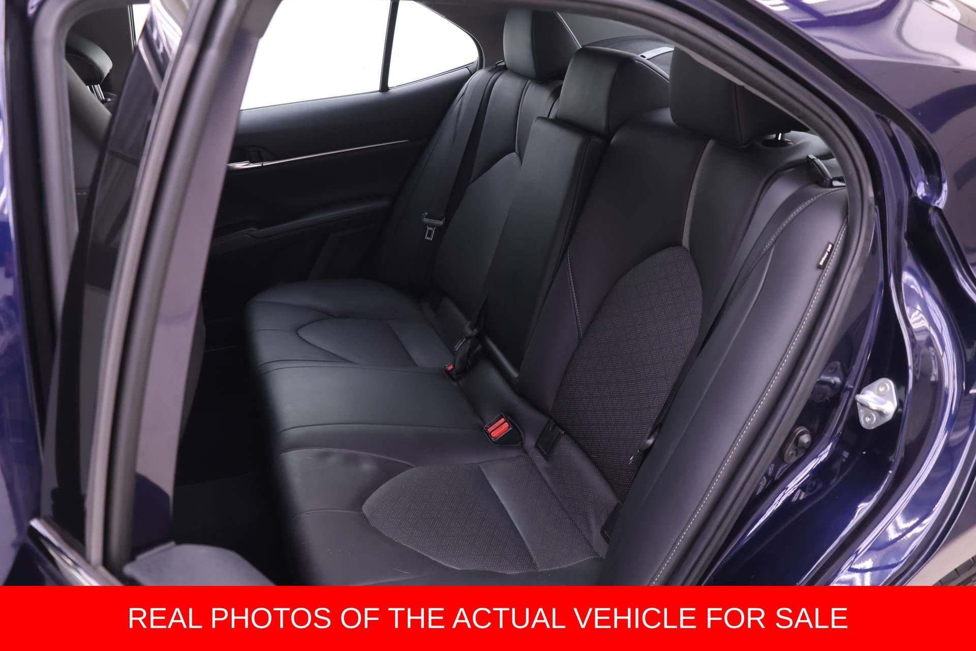 Used 2021 Toyota Camry XSE FWD image 10