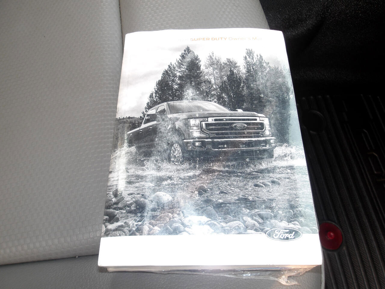 Used 2021 Ford F250 XL w/ Power Equipment Group image 23