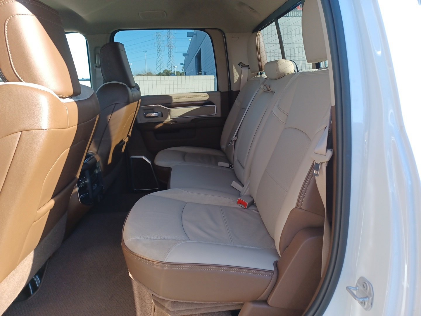 Used 2022 RAM 2500 Laramie image 7