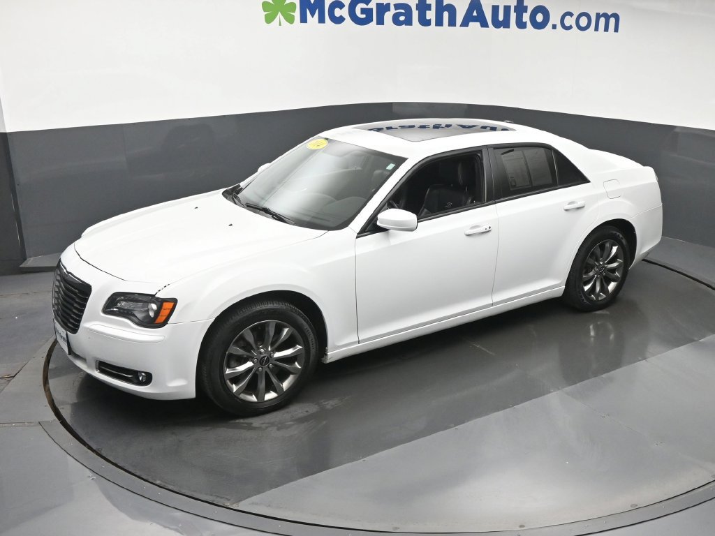 Used 2014 Chrysler 300 S AWD/4WD image 22