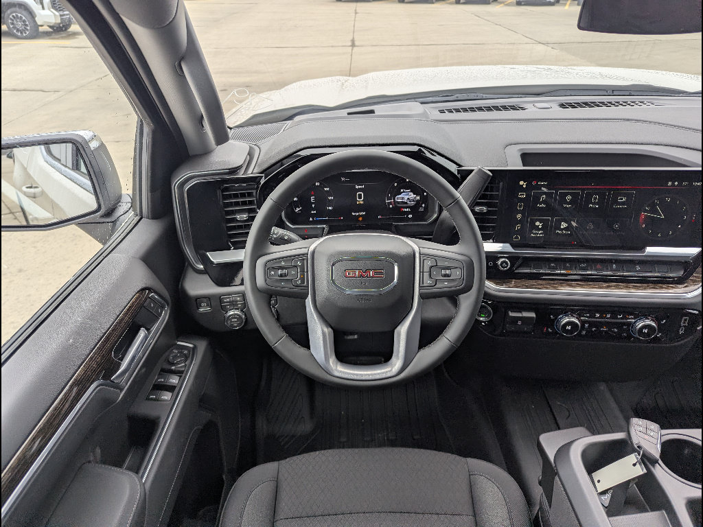 New 2026 GMC Sierra 1500 SLE w/ X31 Off-Road Package AWD/4WD image 3