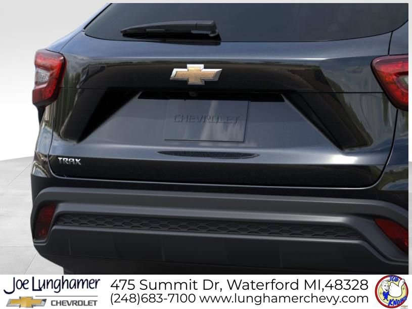 New 2026 Chevrolet Trax LS image 14