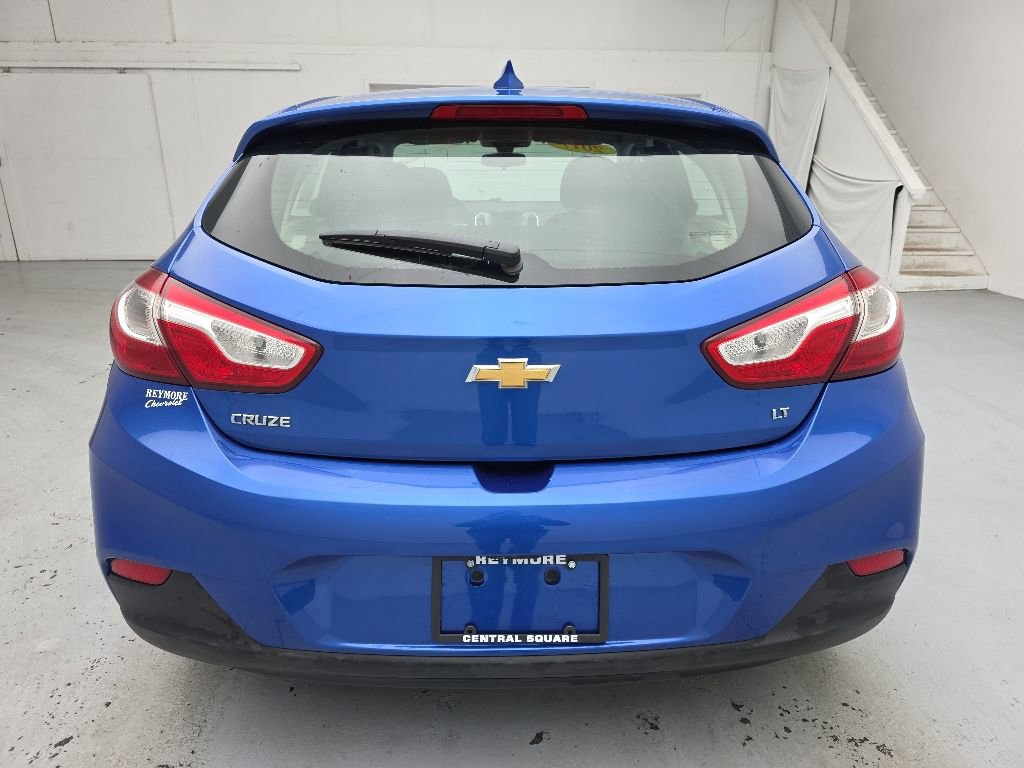Used 2017 Chevrolet Cruze LT w/ Convenience Package FWD image 10