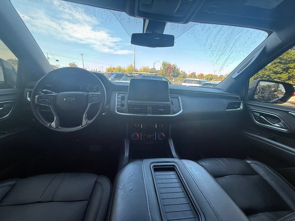 Used 2021 Chevrolet Tahoe RST w/ Rear Media and Nav Package AWD/4WD image 18