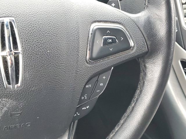 Used 2016 Lincoln MKX Premiere w/ Cargo Accessories Package image 14