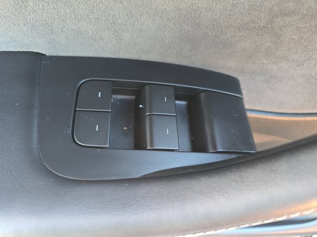 Used 2023 Tesla Model 3 Standard Range RWD image 33