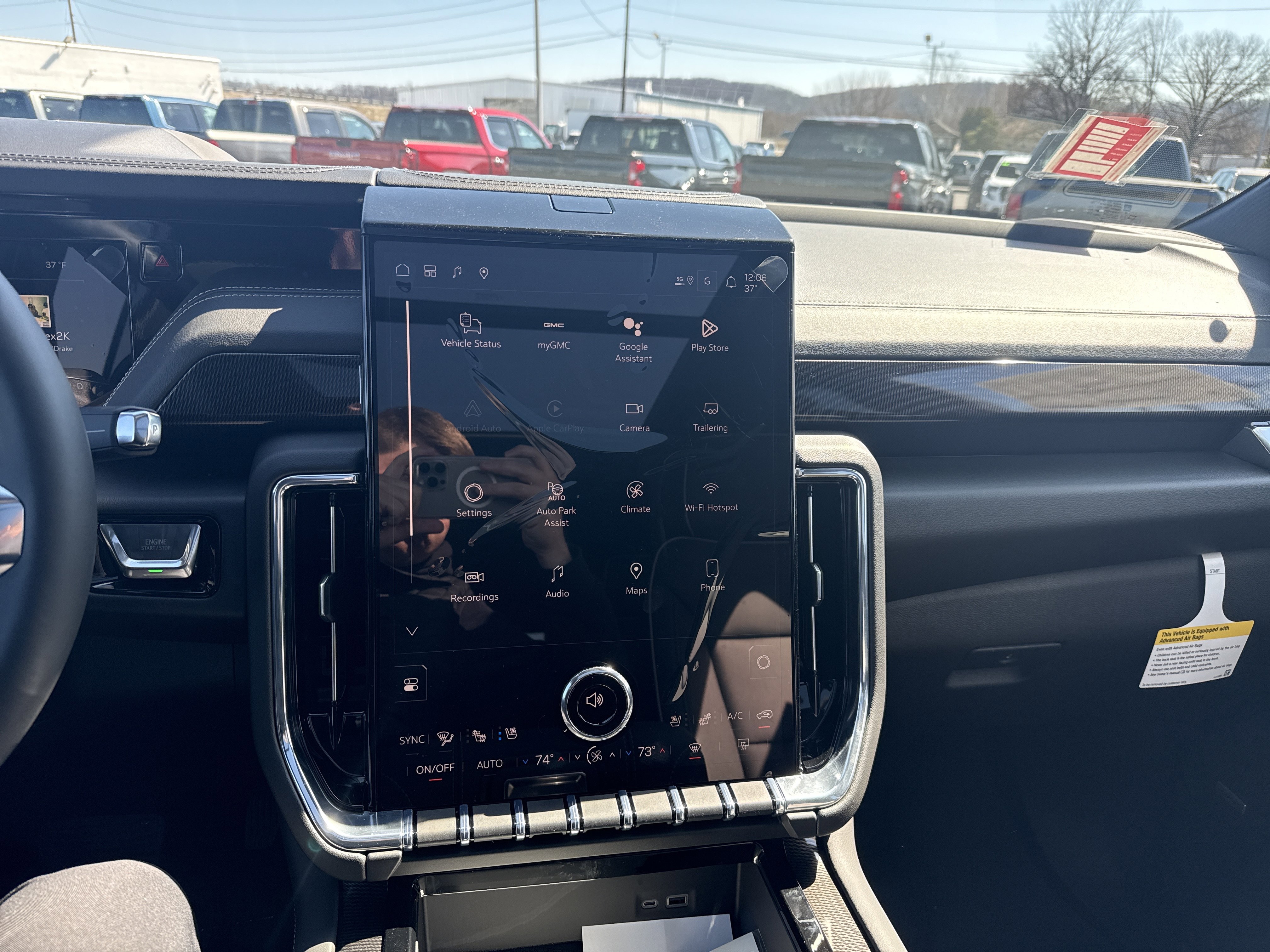 New 2026 GMC Yukon XL Elevation w/ Elevation Premium Package image 25