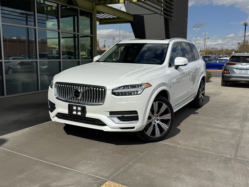 Used 2024 Volvo XC90 T8 Core w/ Protection Package Premier image 2