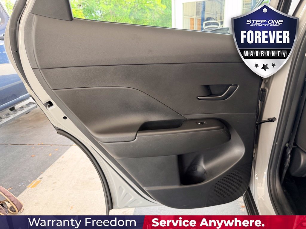 Used 2024 Hyundai Kona SEL AWD/4WD image 28
